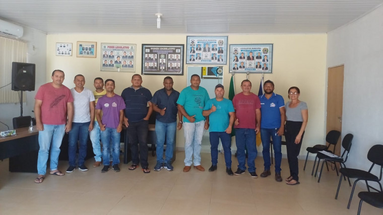 Reunião dos motoristas na Câmara de Vereadores de Lagoa do Tocantins