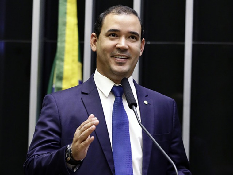 Vicentinho Júnior convidou os simpatizantes do presidenta para discutir uma política de oposição