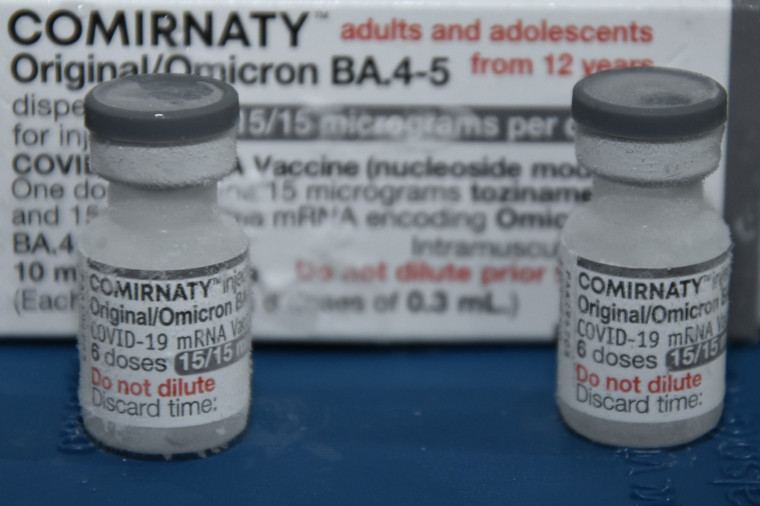 Tocantins distribuiu aos municípios 117.540 doses de vacinas Pfizer Biontech-Bivalente