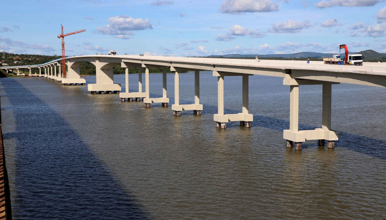 Nova ponte de Porto Nacional, no Rio Tocantins