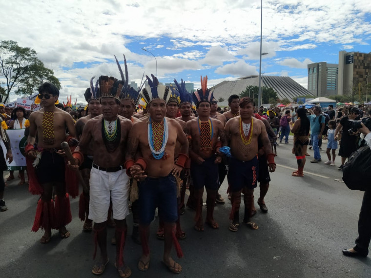 Delegação formada por 200 indígenas de várias etnias do Tocantins está em Brasília (DF),