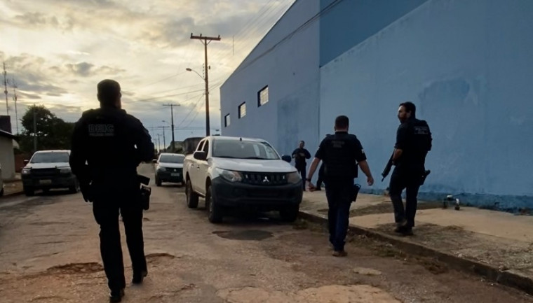 Suspeitos são acusados de vários homicídios e tráfico de drogas em Formoso do Araguaia.