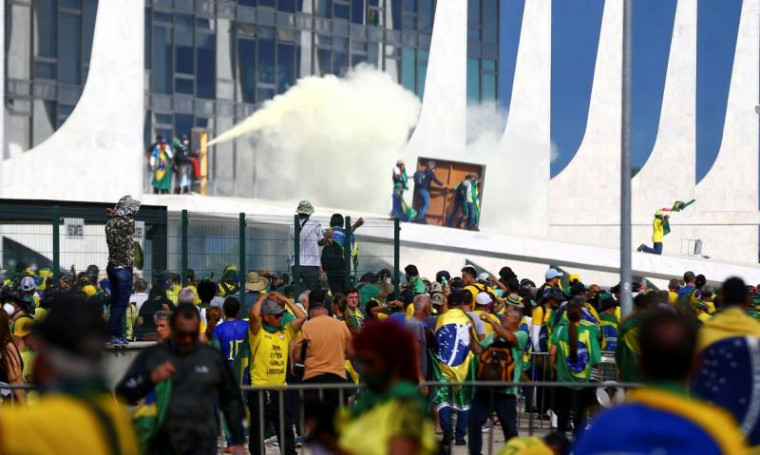 Imagem mostra ataque em Brasília