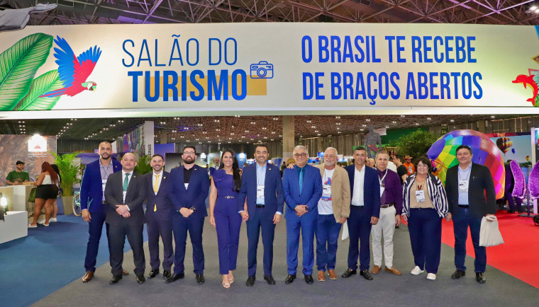 Governador Wanderlei Barbosa prestigia a abertura oficial da 8ª Edição do Salão Nacional do Turismo