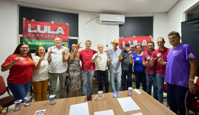 MDB oficializa apoio à Lula para segundo turno no Tocantins.