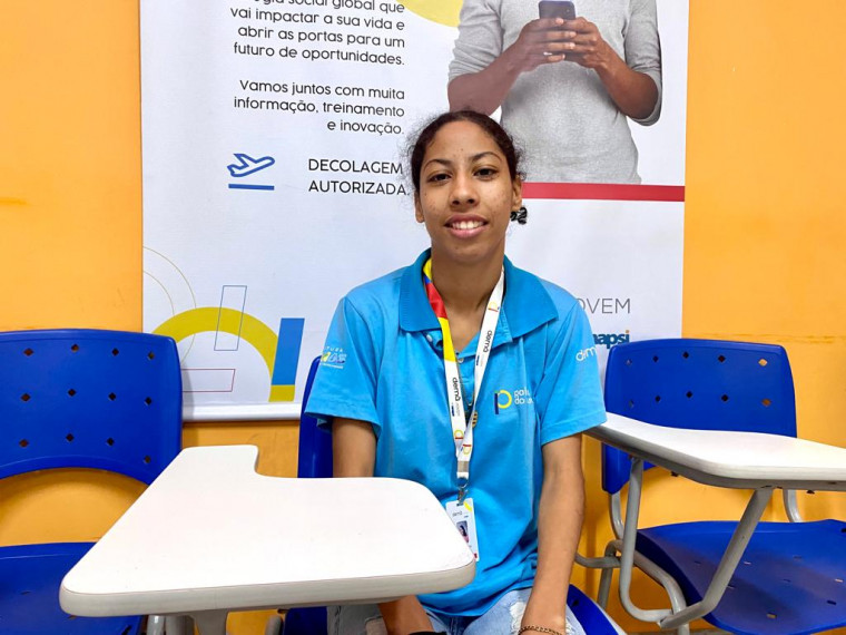 Eshelly Cândido, de 20 anos, destaca que mais jovens PcD terão oportunidades