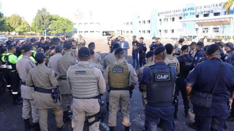 Mais de 200 agentes de segurança participaram da operação