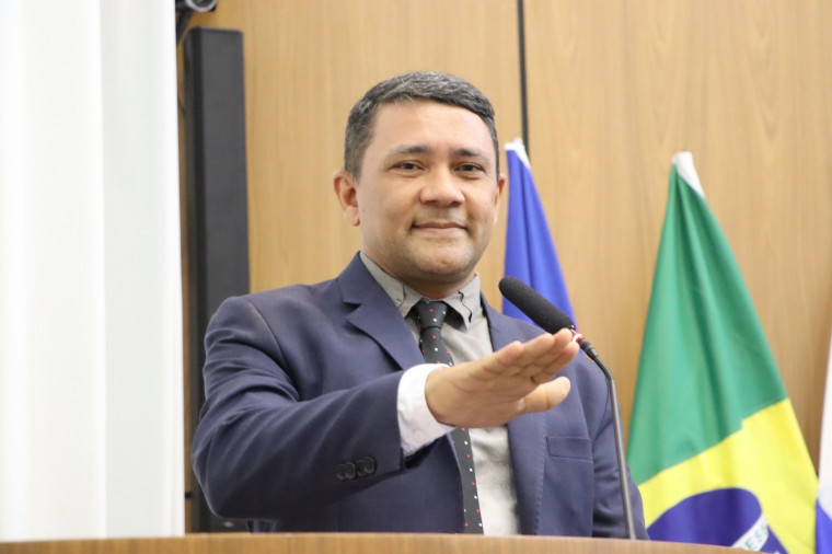 Mauro Mota vai permanecer na presidência da Agência de Mineração do Estado