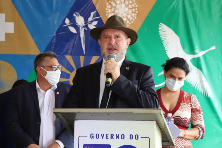 Governador Carlesse disse que "ainda dá tempo" de implantar as UTIs que Palmas precisa