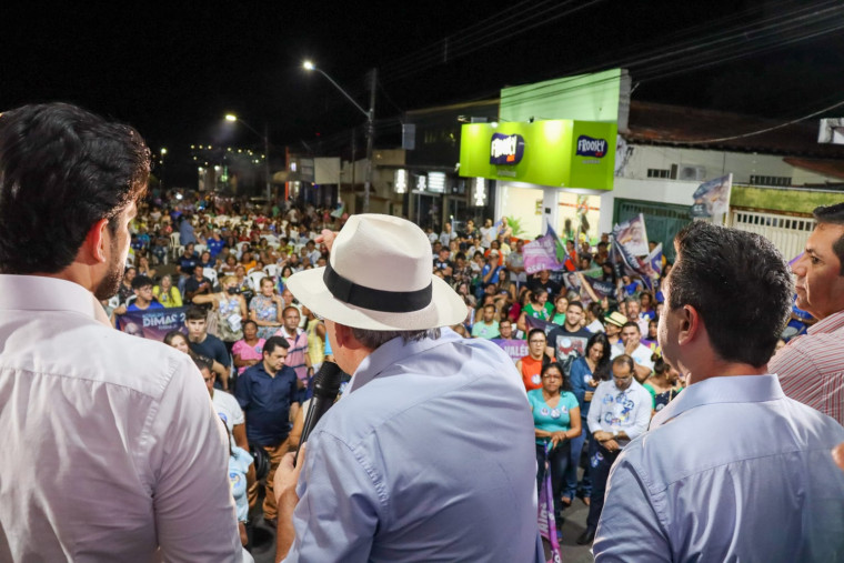 Último comício da campanha de Ronaldo Dimas em Araguaína