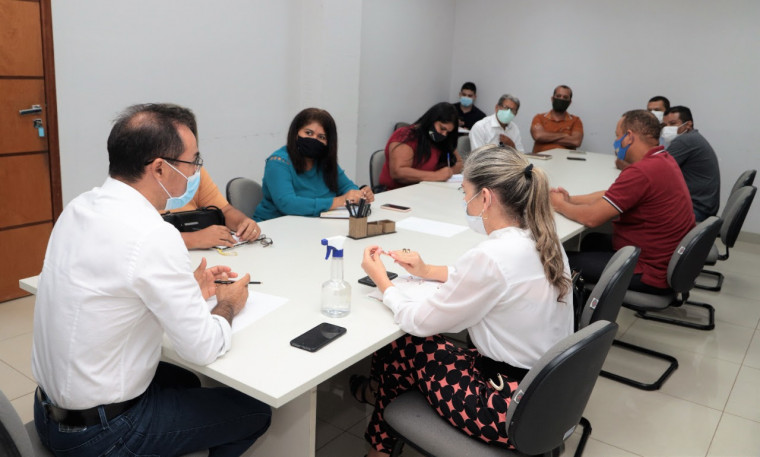 Reunião com sindicatos que representam o funcionalismo público de Araguaína