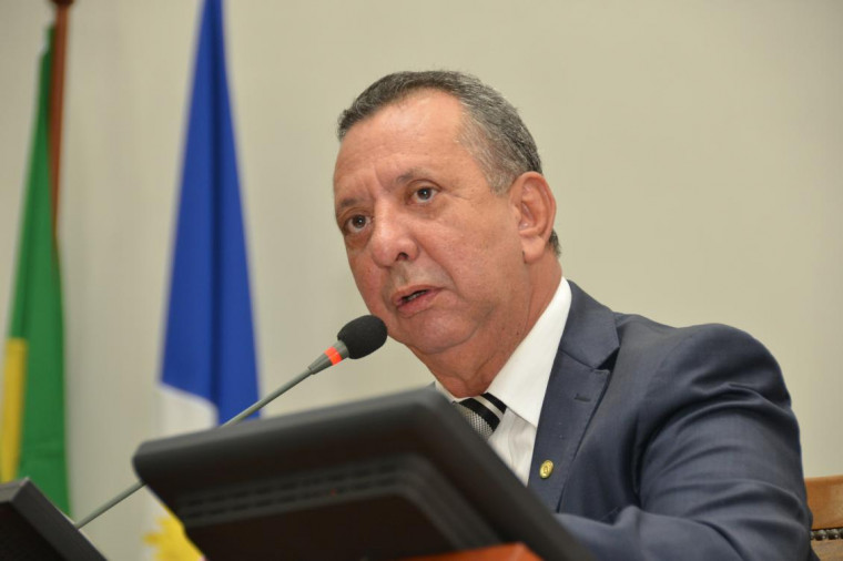 Toinho Andrade é o presidente da Assembleia Legislativa