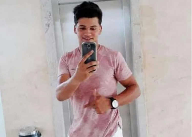 Alexandre Lucas Martins, de 27 anos, morreu após ser esfaqueado dentro de casa