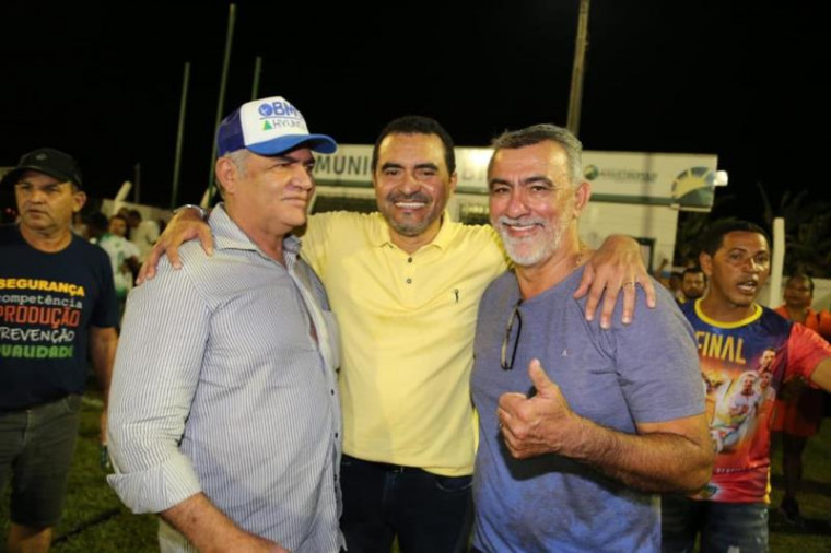 Governador com deputado Amélio Cayres e prefeito de Araguatins, Aquiles da Areia