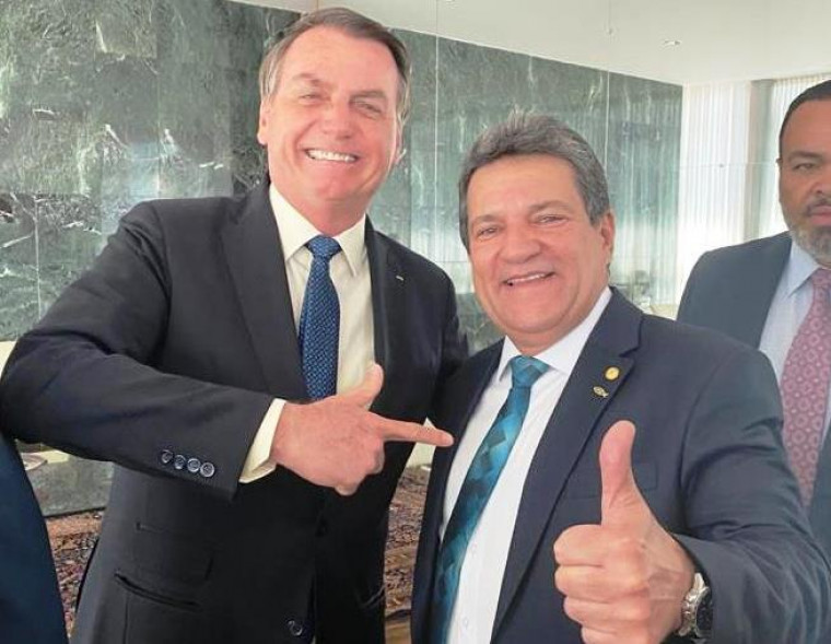 Presidente Bolsonaro e deputado Osires Damaso (PSC)