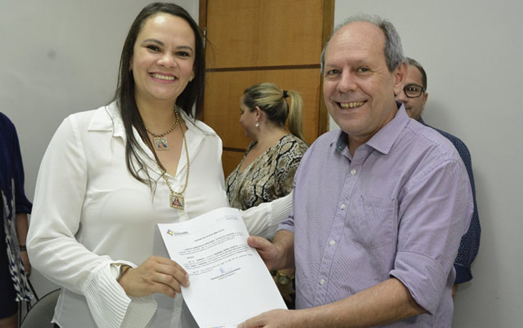 Secretária municipal de Assistência Social Fernanda Ribeiro
