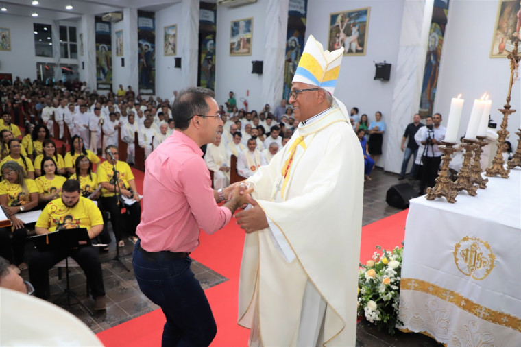 Missa solene de Instalação Canônica da Diocese de Araguaína e posse do Dom Giovane