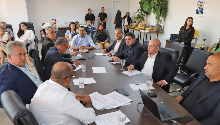 Reunião para apresentação dos resultados ao governador Wanderlei Barbosa