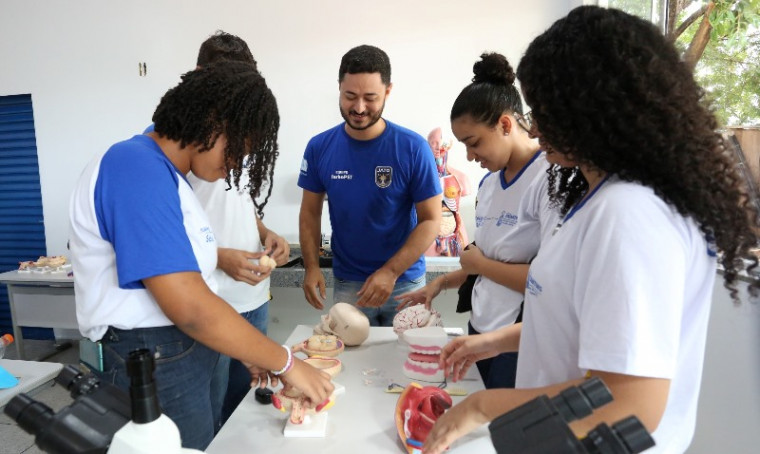 São 40 vagas para estudantes maiores de 18 anos