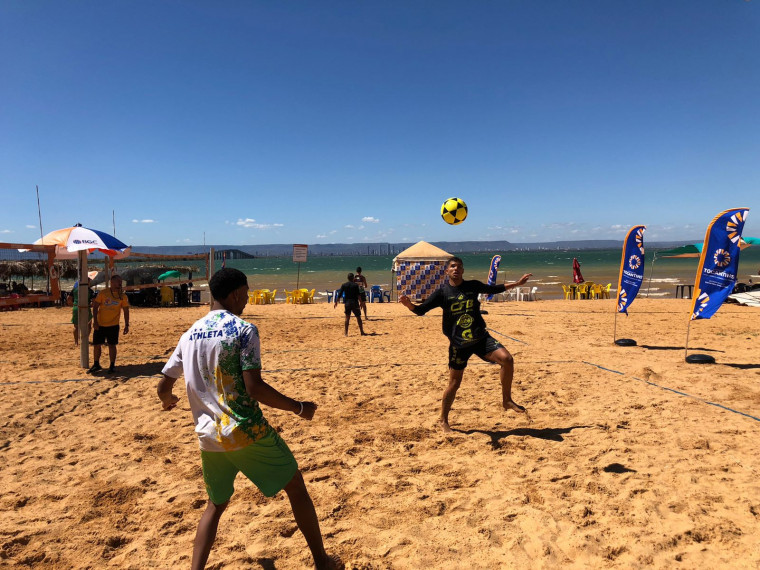 Praia de Luzimangues, em Porto Nacional, recebe etapa do projeto Esporte Verão