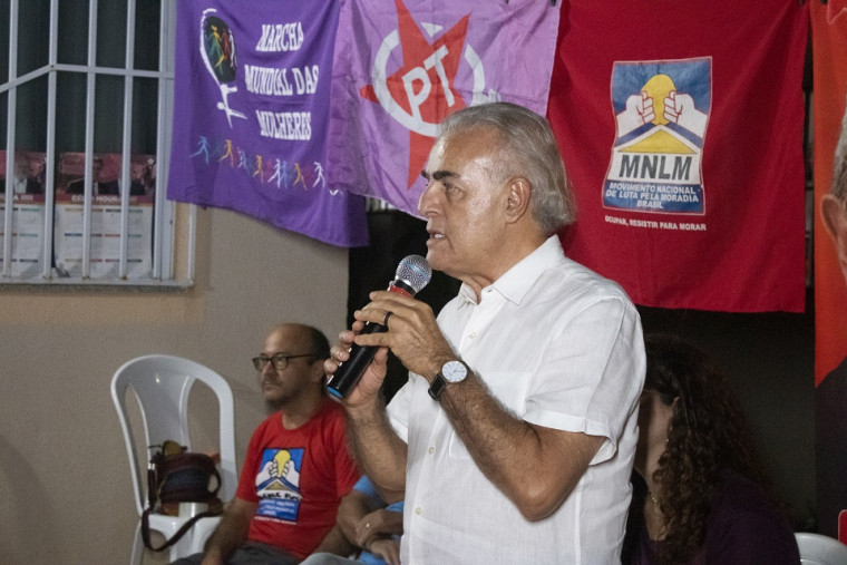 Paulo Mourão faz pré-campanha em Araguaína