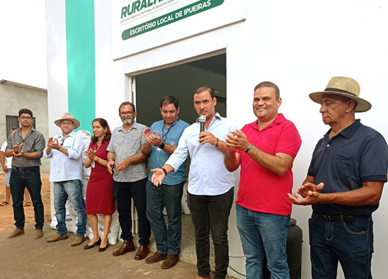 Inauguração de unidade do Ruraltins em Ipueiras.