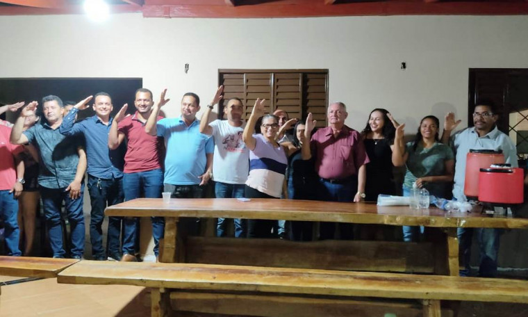 Reunião que selou a aliança entre Vinícius Donnover e Manoel Natalino