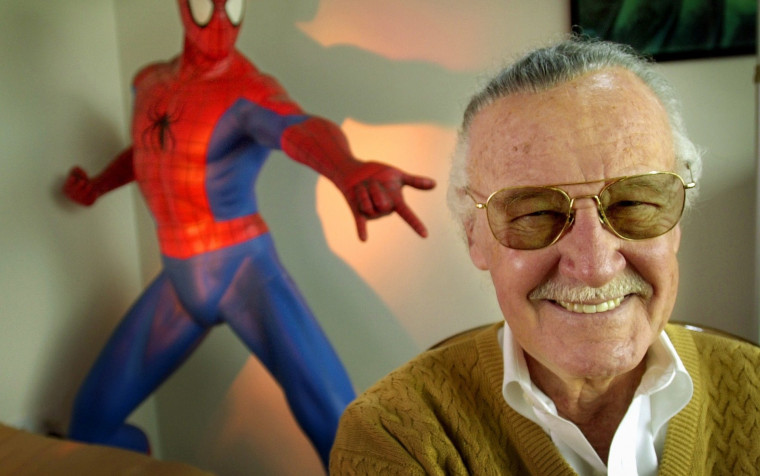 Criador do Homem-Aranha Stan Lee, na foto em 2002