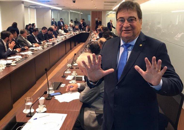 César Halum no encontro em Brasília