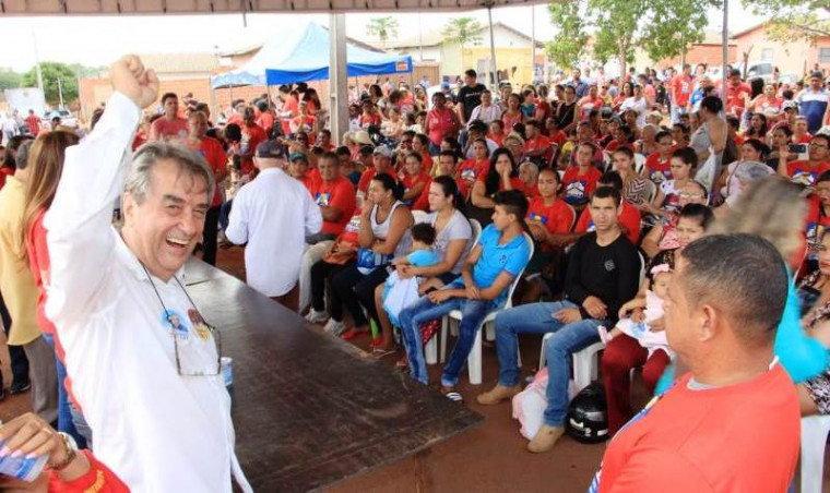 Célio Moura durante encontro em Araguaína