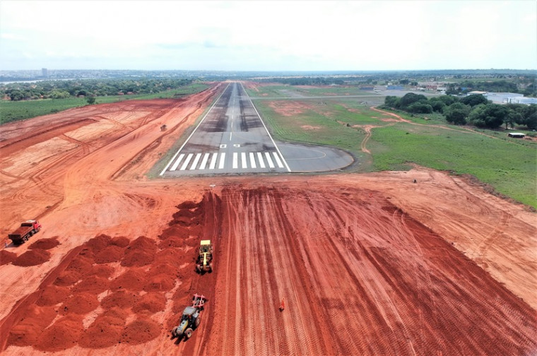 Obra no aeroporto de Araguaína