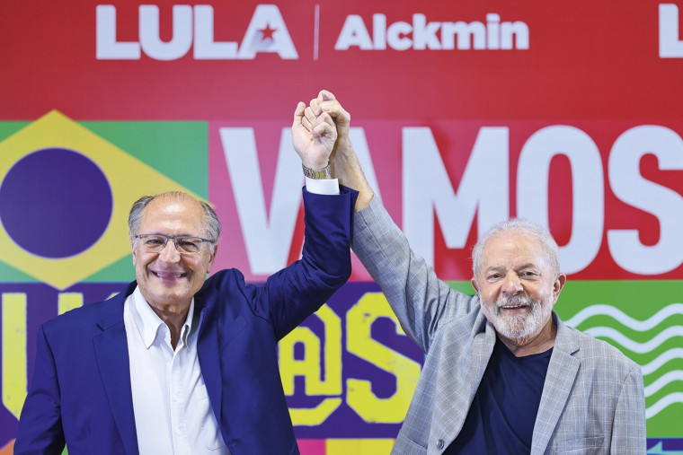 Lula e Alckmin, candidatos a presidente da República e vice pelo PT e PSB