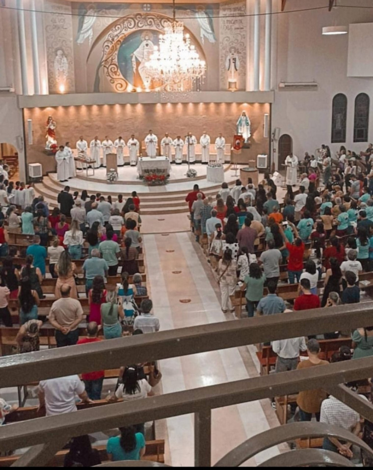 No Santuário Sagrado Coração de Jesus foi celebrada uma solene Eucaristia