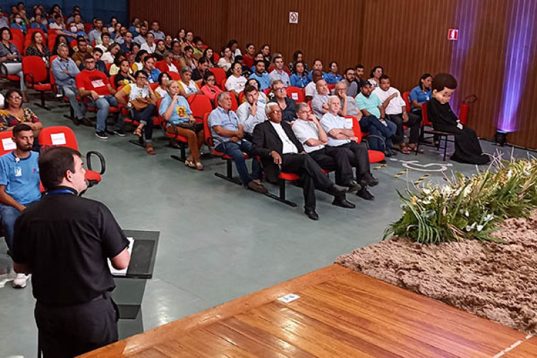 Apresentação do Balanço Social e Apostólico do HDO em Araguaína.