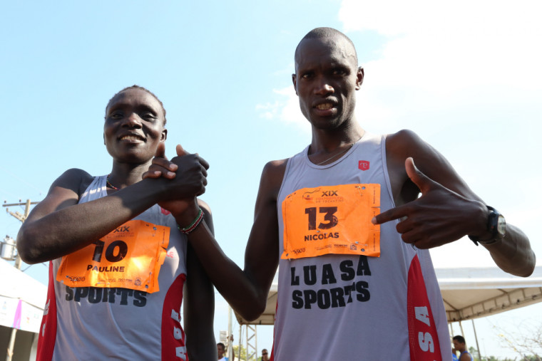 Dois atletas do Quênia foram os campeões da Meia Maratona do Tocantins | Foto: Marcio Vieira
