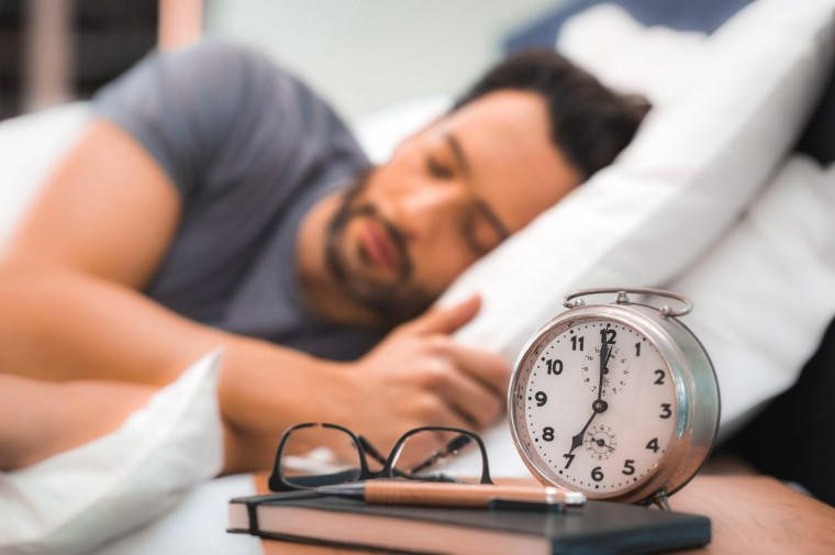 A privação do sono deixa o organismo mais suscetível a infecções respiratórias.