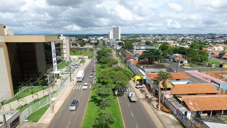 Avenida Filadélfia, perímetro urbano da TO-222 em Araguaína