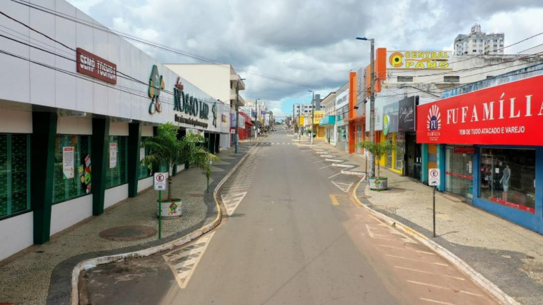 Principal avenida de Araguaína, Cônego João Lima, em 18 de maio de 2020