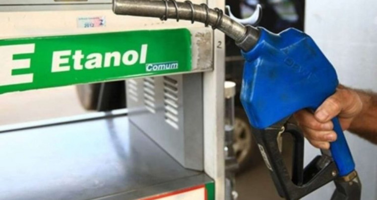 Etanol perdeu espaço com redução do preço da gasolina