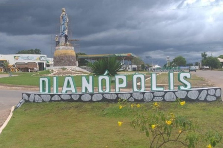 Dianópolis, a principal cidade no sudeste do Tocantins