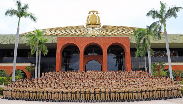 PMs no Palácio Araguaia