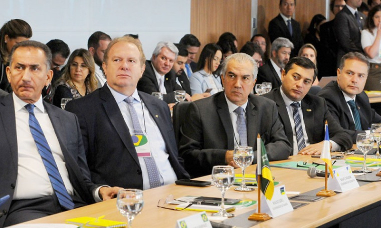 Fórum de governadores em Brasília