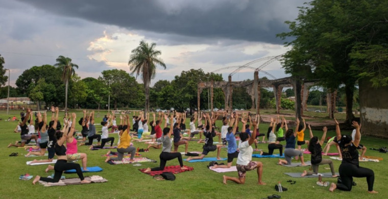 Projeto Yoga no Parque Cimba, em Araguaína.