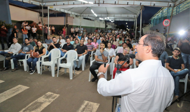 Solenidade de entrega da reforma.