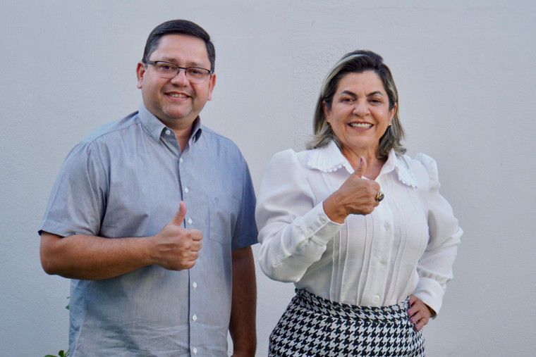 Prefeita Fátima Coelho e seu pré-candidato a vice, Gleidson Bueno