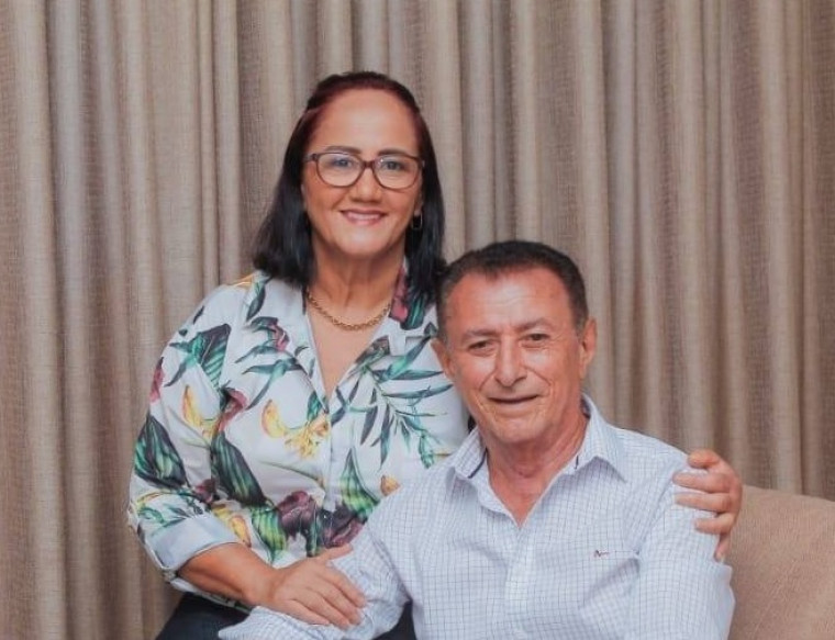 Prefeita de Itacajá, Maria Aparecida, com seu esposo Antão Alves.