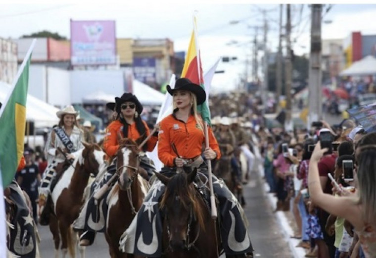 A tradicional Expoara tem a maior cavalgada do mundo