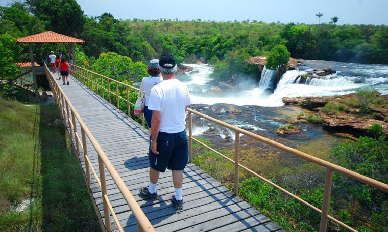 Cachoeira no Jalapão (TO)