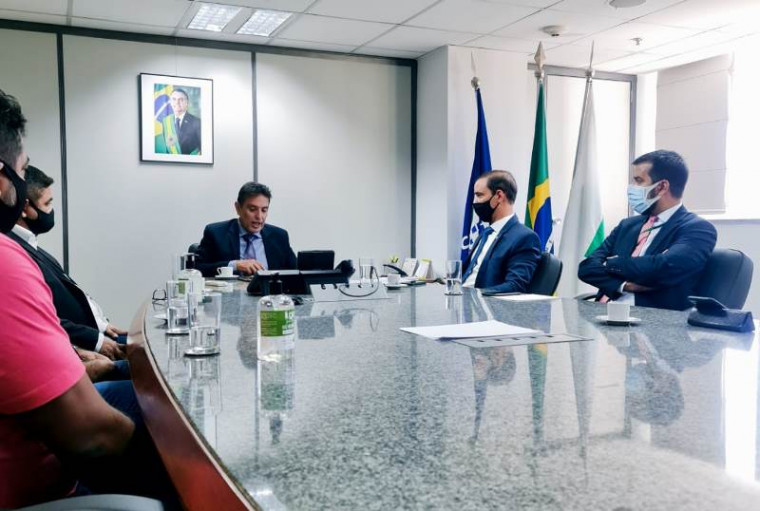 Reunião com o presidente do INSS, em Brasília