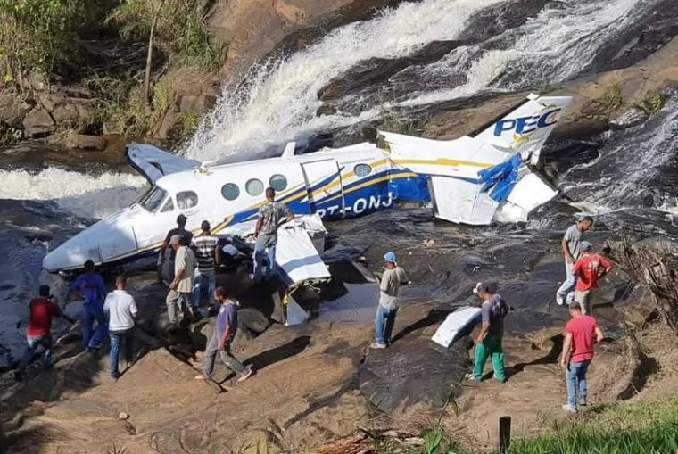 Acidente com o avião que estava Marília Mendonça ocorreu em novembro de 2021.